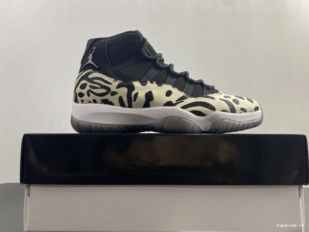 INSTINCT ANIMAL AR0715-010 JORDAN AIR 11 0725